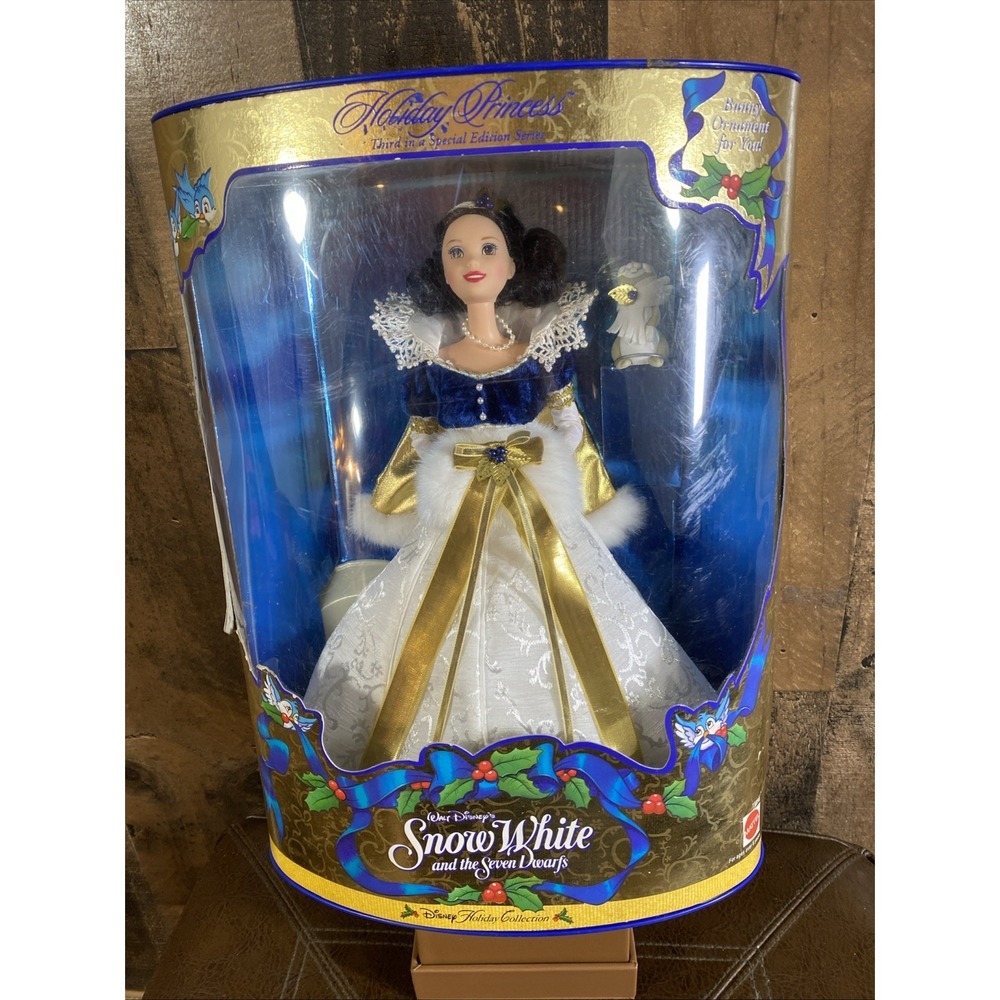 1998 Mattel Special Ed. Disney Holiday Snow White Barbie Doll 19898 unopened Vtg